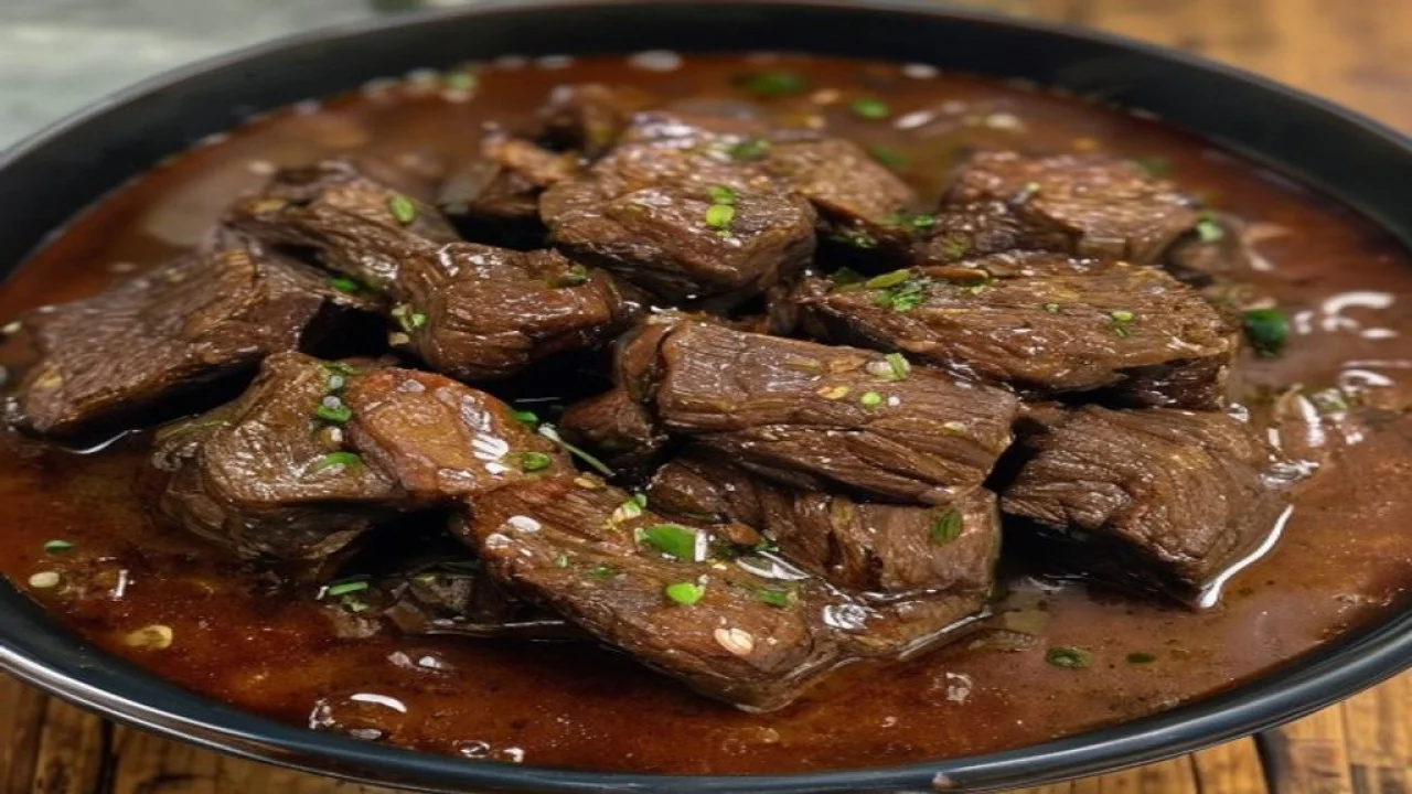 Carne de panela macia com molho encorpado